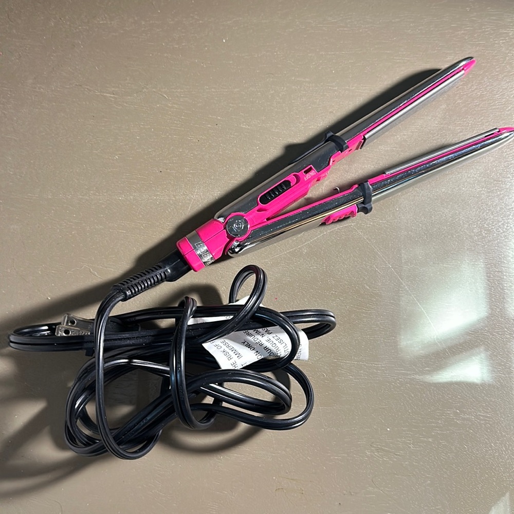 BaByliss PRO PRIMA 2000 Mini Flat Iron